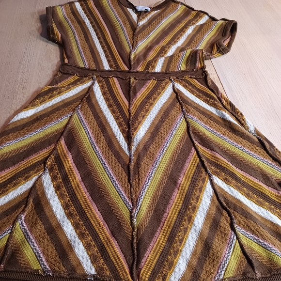 JESSICA SIMPSON FIT AND FLARE SWEATER DRESS SIZE L - Picture 8 of 13